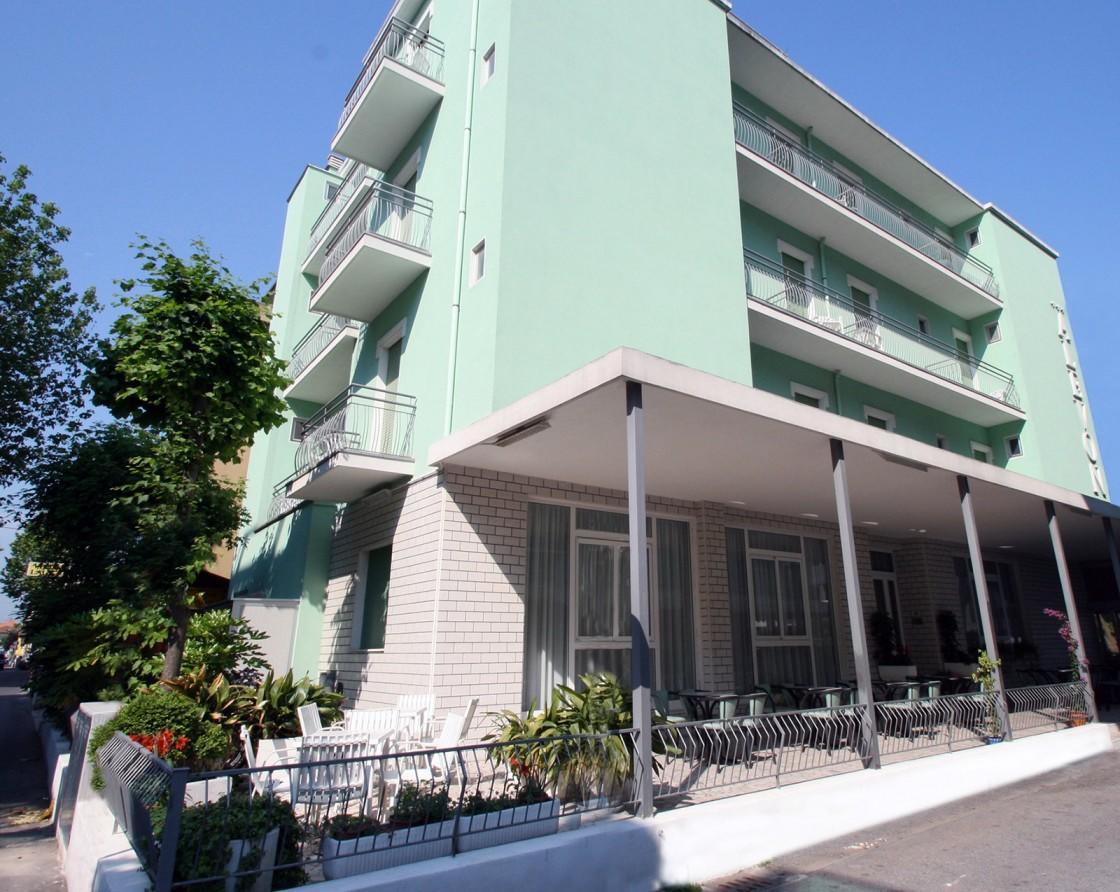 Alevon Hotel Ріміні Екстер'єр фото